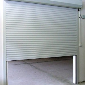 Rolovací garážová vrata